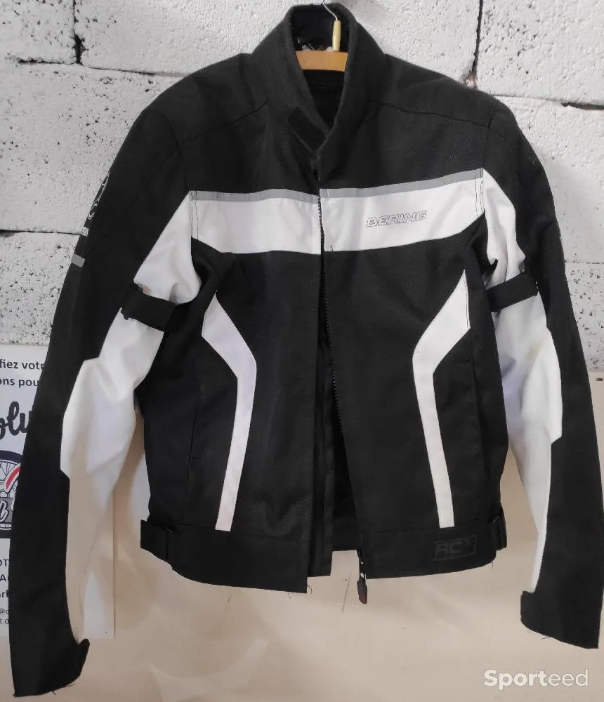 Blouson Bering Neutron d'occasion Ajouté le : 18/09/2024